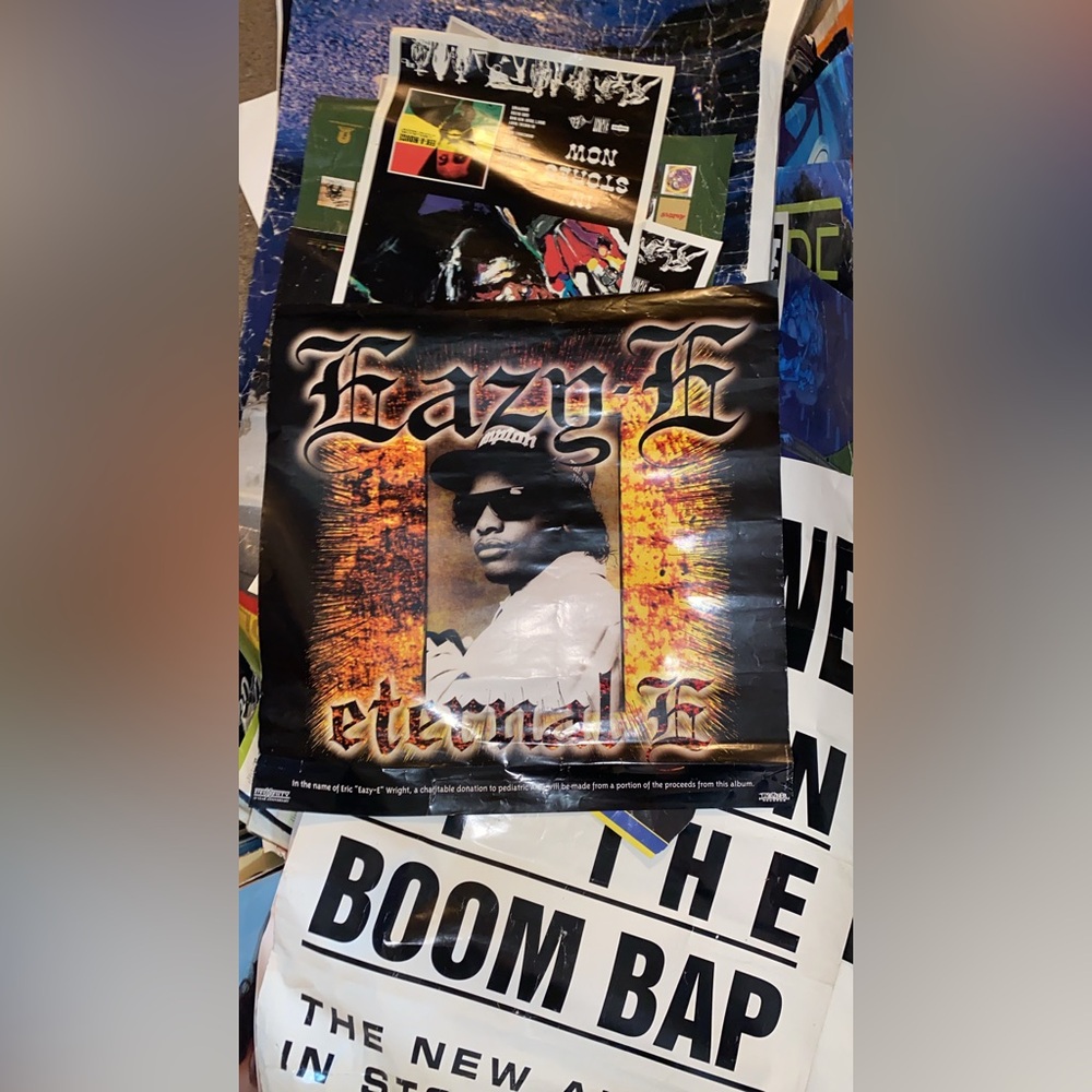 Eazy E Eternal E Poster Used Ruthless Records


This Eazy E Eternal E poster
